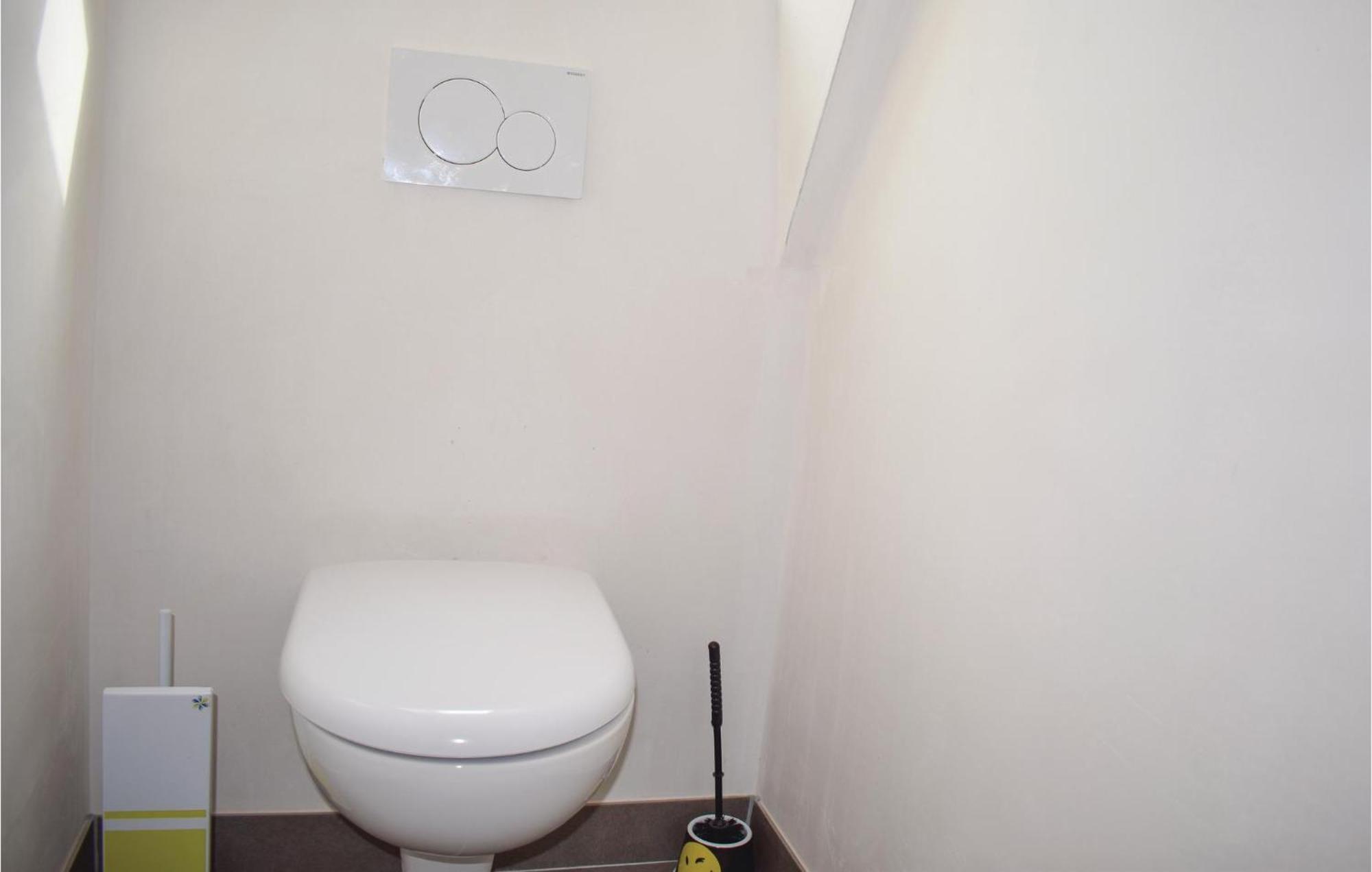 Gorgeous Home In Saint Alban With Kitchen Εξωτερικό φωτογραφία