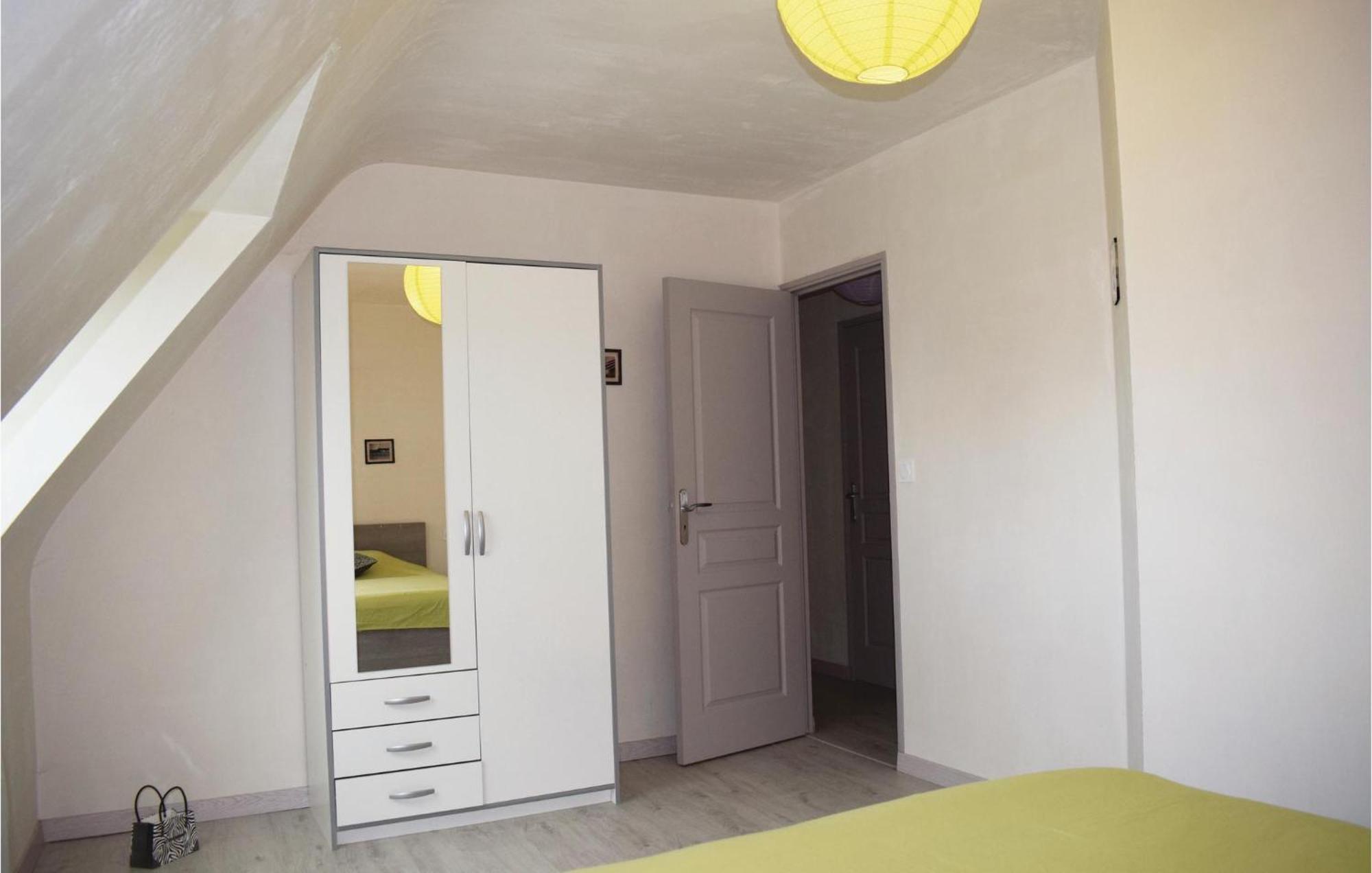 Gorgeous Home In Saint Alban With Kitchen Εξωτερικό φωτογραφία