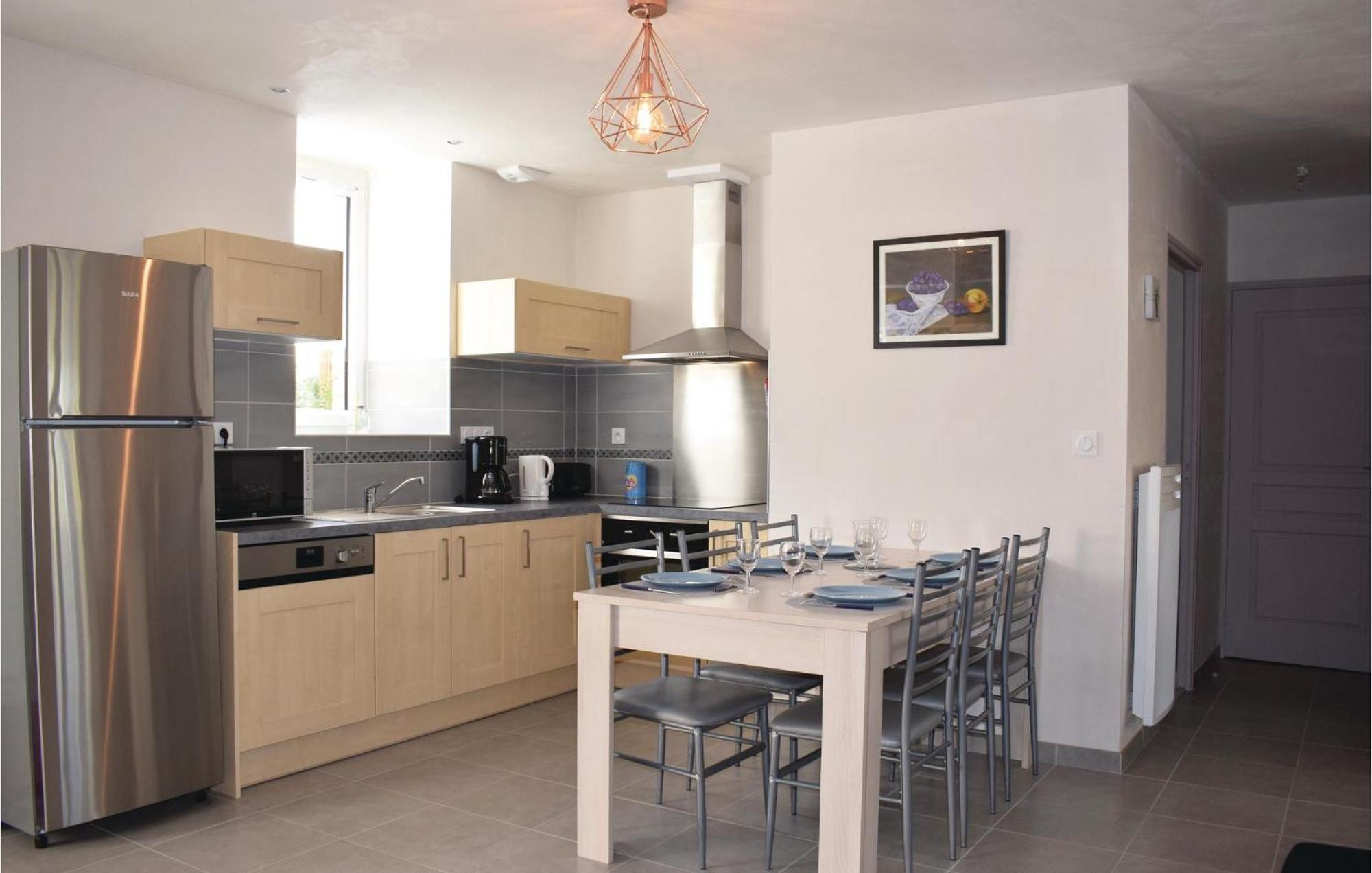 Gorgeous Home In Saint Alban With Kitchen Εξωτερικό φωτογραφία